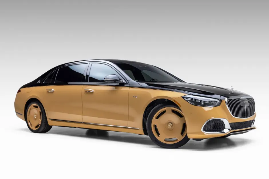 Mercedes-Maybach Chauffeur Services Los Angeles
